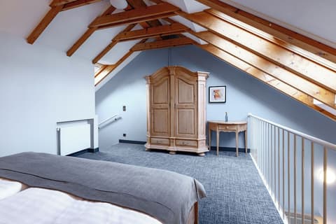 Garner Hotel Dusseldorf Main Station by IHG