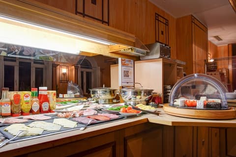 Centro Hotel Nurnberg, Trademark Collection by Wyndham, Breakfast area