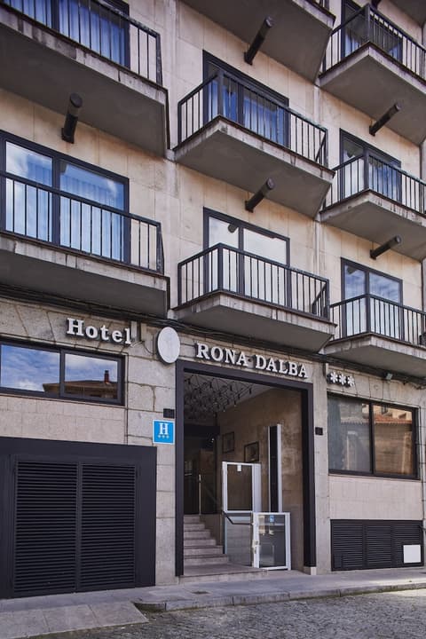 Hotel Silken Rona Dalba