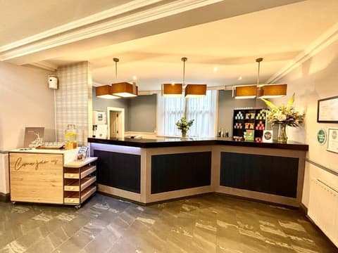 Leonardo Edinburgh City, Reception