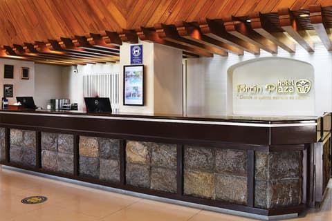 Hotel Fortin Plaza