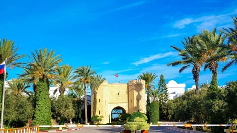 Mahdia Palace Thalasso, Front of property