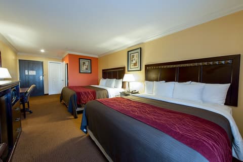 Quality Inn & Suites Bell Gardens - Los Angeles