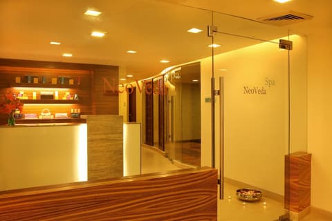 The Metropolitan Hotel and Spa New Delhi