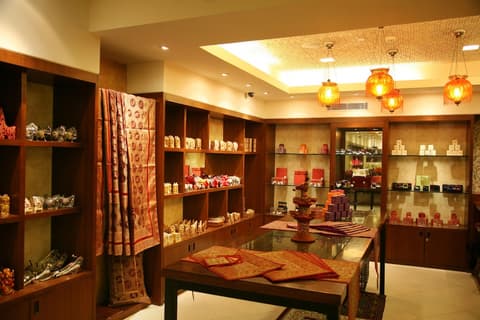 The Metropolitan Hotel and Spa New Delhi, Gift shop