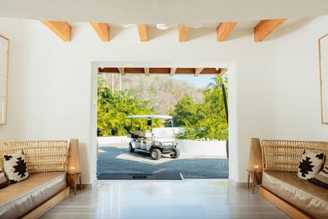 Camino Real Zaashila Huatulco