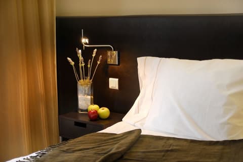 Hotel Jerónimos 8, Room