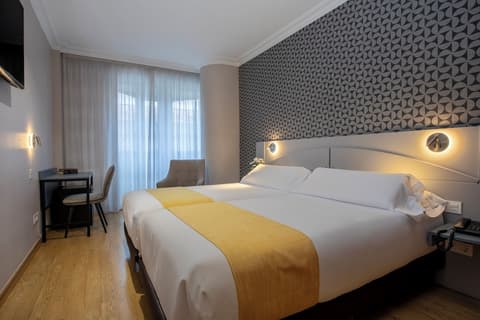 Hotel Corona De Castilla Burgos, Room