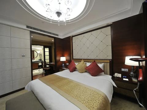 Central Hotel Shanghai, Room