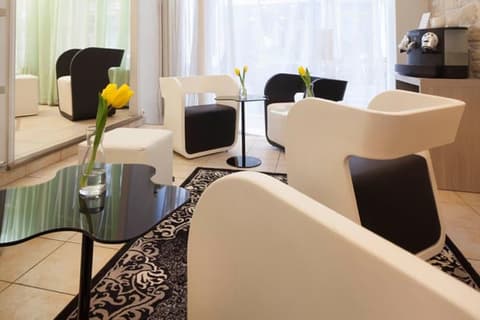 Hotel Excelsior Republique