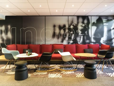 ibis Paris Saint-Denis Stade Sud, Bar (on property)