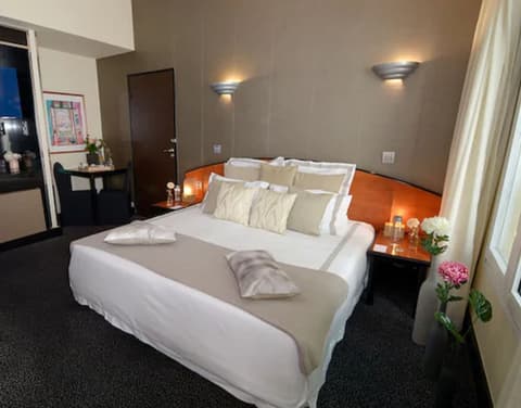 Le patio Bastille, Room