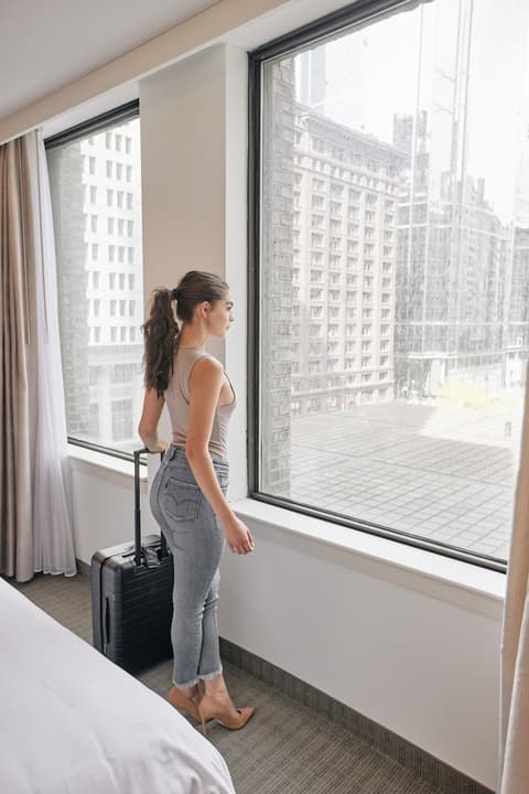 Club Quarters Hotel, Central Loop, Chicago