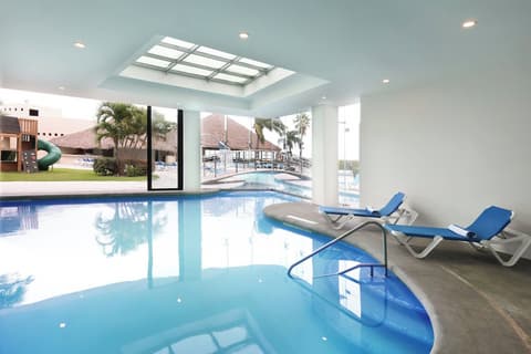 Holiday Inn Boca Del Rio by IHG, Pool