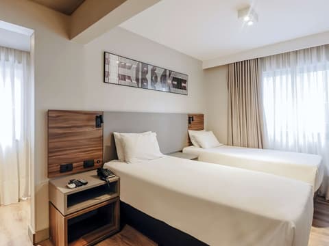 Mercure Curitiba Batel Hotel