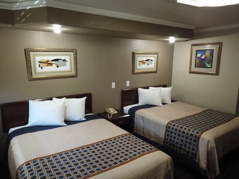 Little Boy Blue Motel