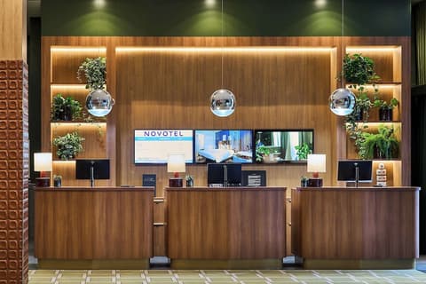 Novotel Praha Wenceslas Square, Reception