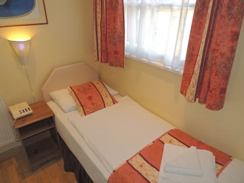 Shakespeare Hotel, Room