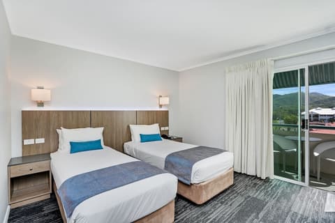 Cairns Sheridan Hotel, Room