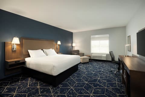 Hyatt Select St. Louis Airport