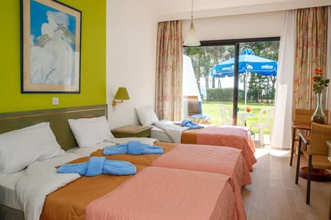 Park Beach Hotel, Room
