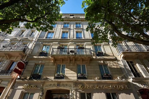Hôtel Relais Saint Jacques Paris, Front of property