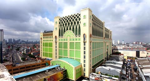Millennium Hotel Sirih Jakarta, Point of interest