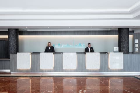 Hilton Garden Inn Dublin City Centre, Reception