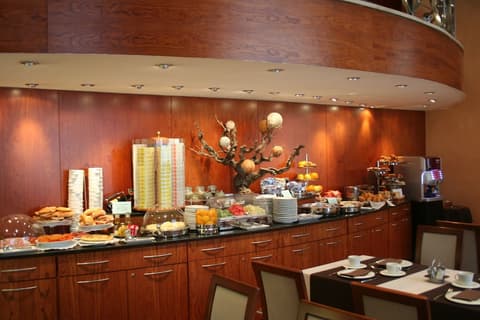 Hotel Garbi Millenni, Breakfast area