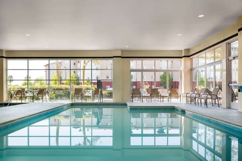 DoubleTree by Hilton San Francisco Airport North Bayfront