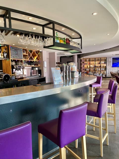 Campanile PRIME - Le Blanc Mesnil, Bar (on property)