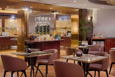 NH Roma Villa Carpegna, Breakfast area