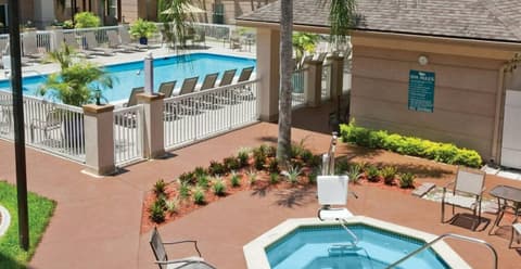 Homewood Suites by Hilton - Fort Myers