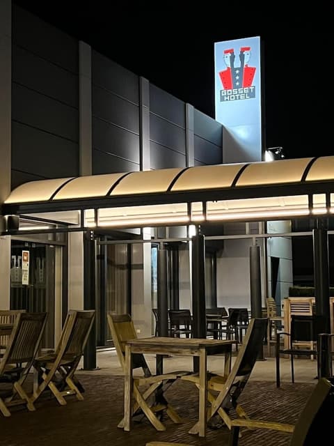 Gosset Hotel