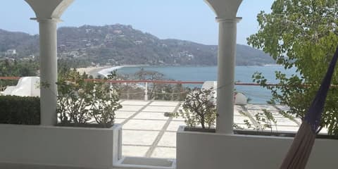 Catalina Beach Resort, Room