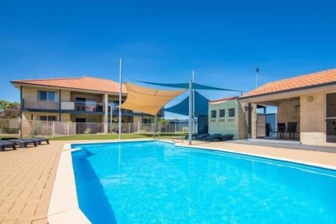 Cervantes Pinnacles Motel, Pool