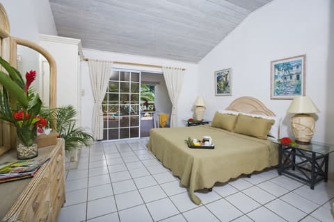 Marigot Beach Club and Dive Resort