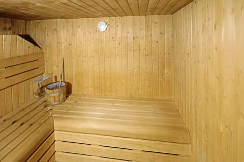 Best Western Premier CMC Girona, Sauna