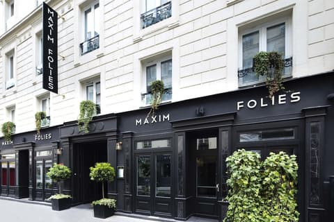 Maxim Folies