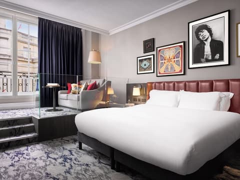 The Trafalgar St. James London, Curio Collection by Hilton