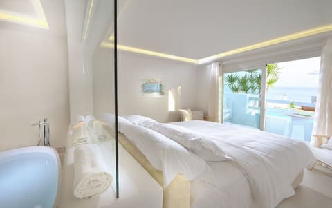 Nissaki Boutique Hotel, Room