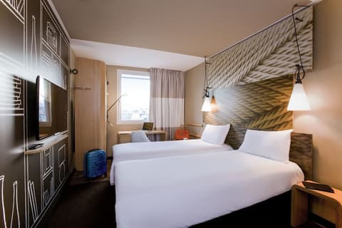 ibis Paris Défense Courbevoie