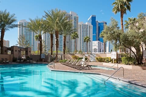 Hilton Grand Vacations Club Paradise Las Vegas, Pool