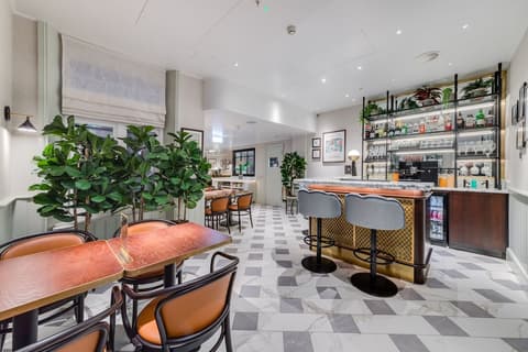 Mornington London Kensington, BW Premier Collection, Breakfast area