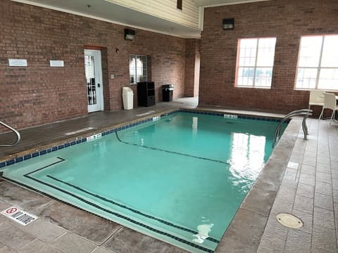 Microtel Inn & Suites by Wyndham Amarillo, Indoor pool