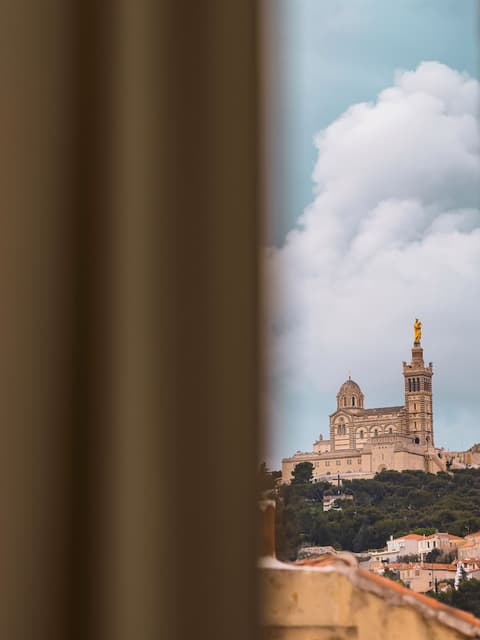 Maisons du Monde Hôtel & Suites - Marseille Vieux Port
