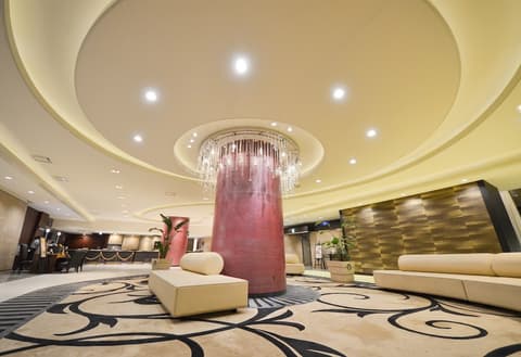 Hotel Metropolitan Edmont Tokyo, Lobby