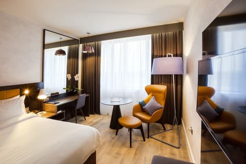 Clayton Hotel Dublin Airport Central