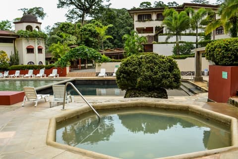 Hotel El Tucano Resort & Thermal Spa, Outdoor pool