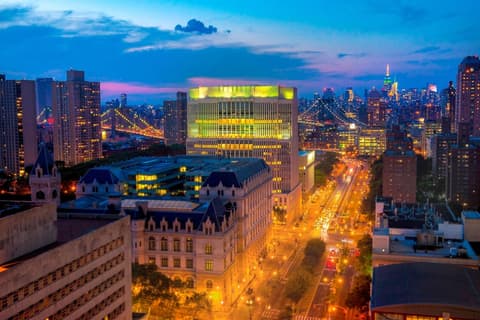 New York Marriott at the Brooklyn Bridge, View from room